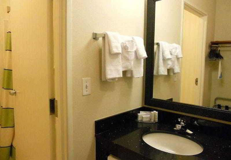 Fairfield Inn By Marriott Loveland Fort Collins מראה חיצוני תמונה
